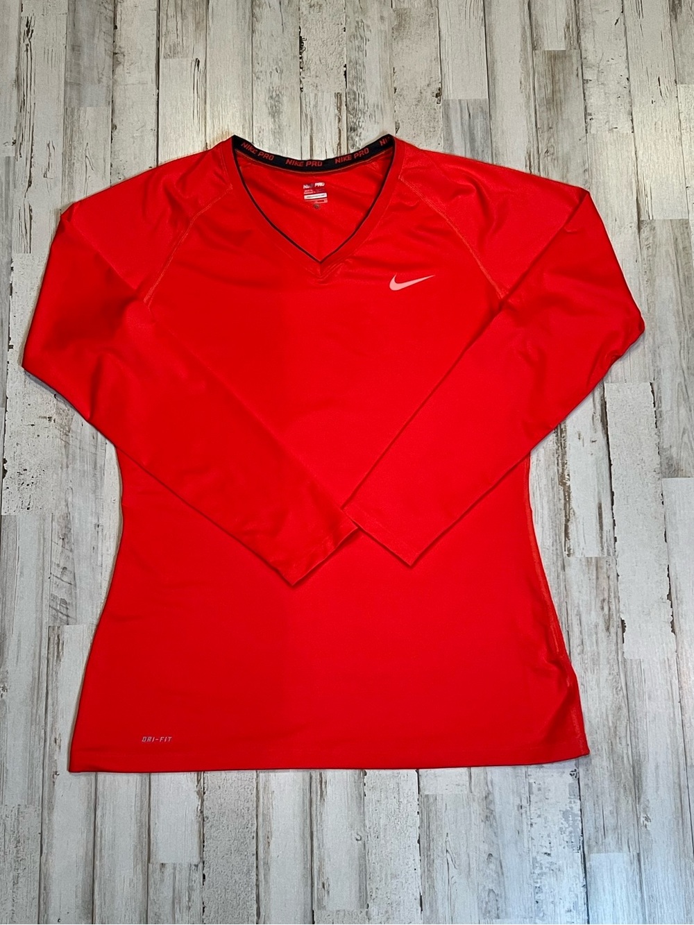 Nike Pro Dri-Fit Long Sleeve Crew Neck Top XL Electric Red